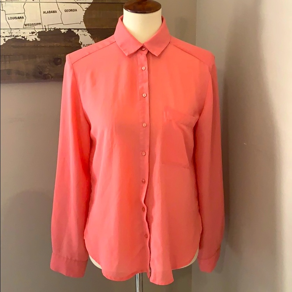* miss love blouse * size medium *‎